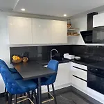 Apartment Tropique *