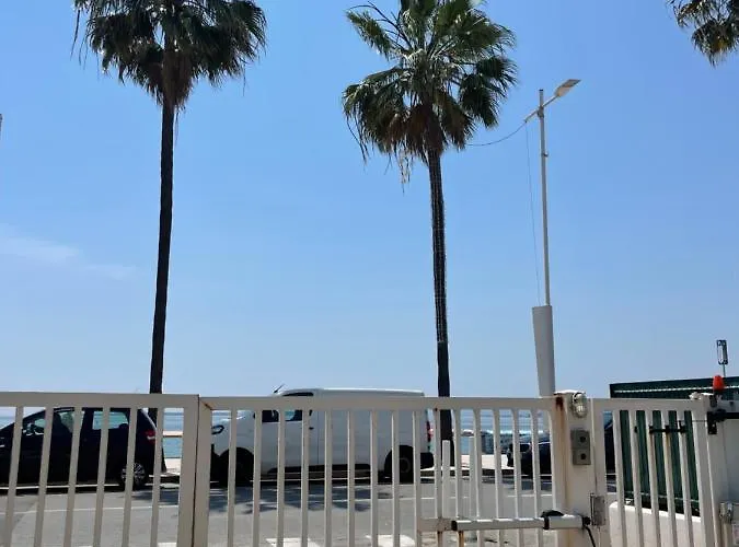 Daire Tropique Antibes